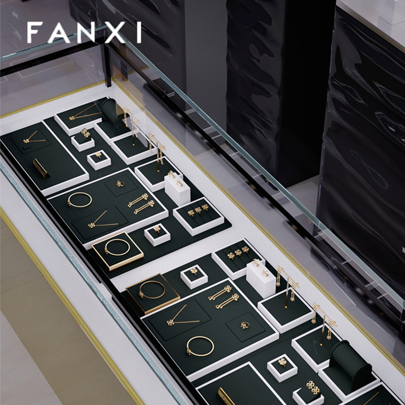 FANXI Jewelry Display Set For Bracelet Necklace Ring Exhibitor Organizer Holder Custom Paint and Cashmere Leather Jewelry Display