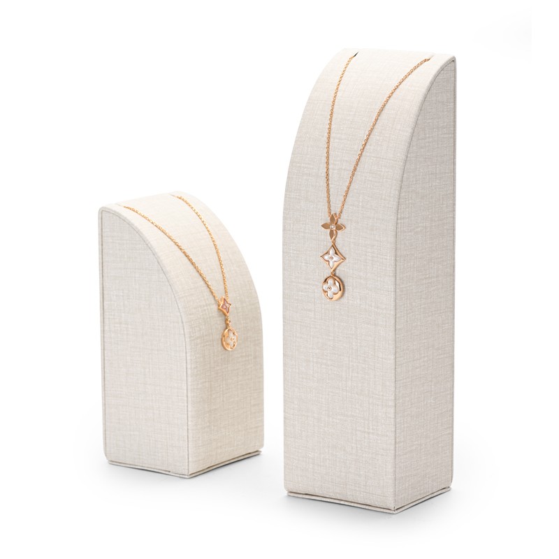 Fanxi Factory Sample Custom Logo Wholesale Pu Laether Display Set Stand Holder Classic Necklace Jewelry Exhibitors
