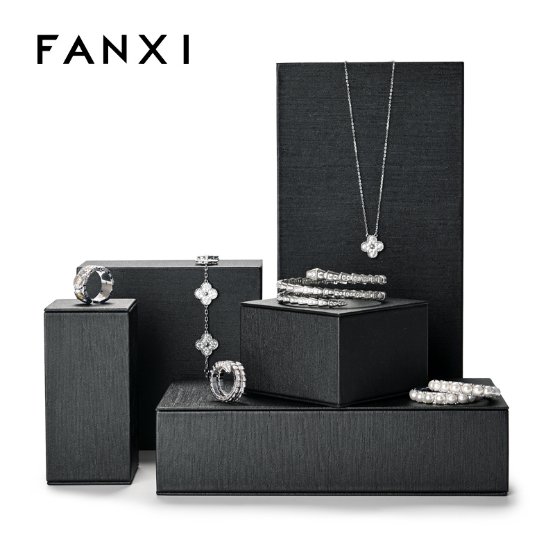 Fanxi New Arrival Jewelry Stand Pu Leather Luxury Ring Earring Necklace Jewellery Display Cabinet Cube Plate Showcase Set