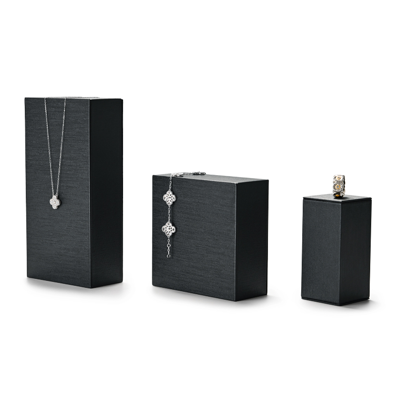 Fanxi New Arrival Jewelry Stand Pu Leather Luxury Ring Earring Necklace Jewellery Display Cabinet Cube Plate Showcase Set