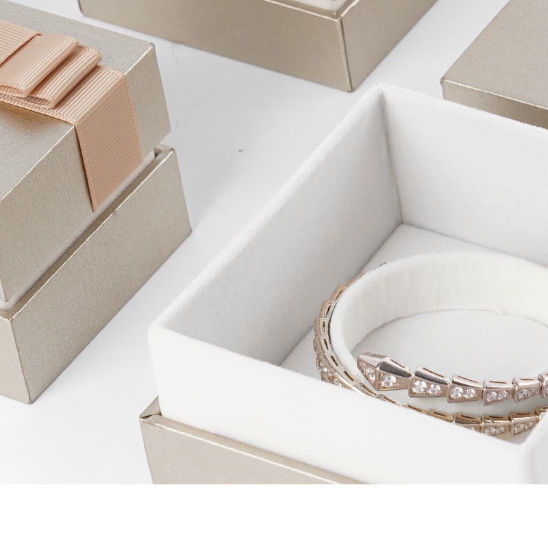 Fanxi Wholesale Custom Champagne Jewelry Gift Box Ring Earrings Pendant Necklace Velvet Box With Ribbon Jewelry Package Box
