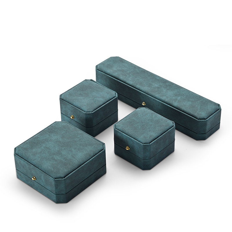 Fanxi High Quality Pu Leather Cream White Jewelry Boxes Packaging Plastic Jewellery Box With Button