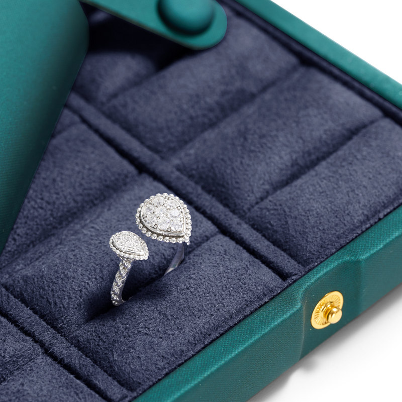 Fanxi New Green Leather Silk Cloth Jewelry Box With Button For Gift Jewelry Packaging Box Custom Logo