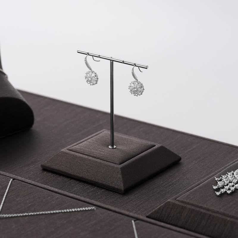 FANXI Newest Custom luxury jewelry Display plates with black pu leather for ring necklace Jewelry Window Display Sets