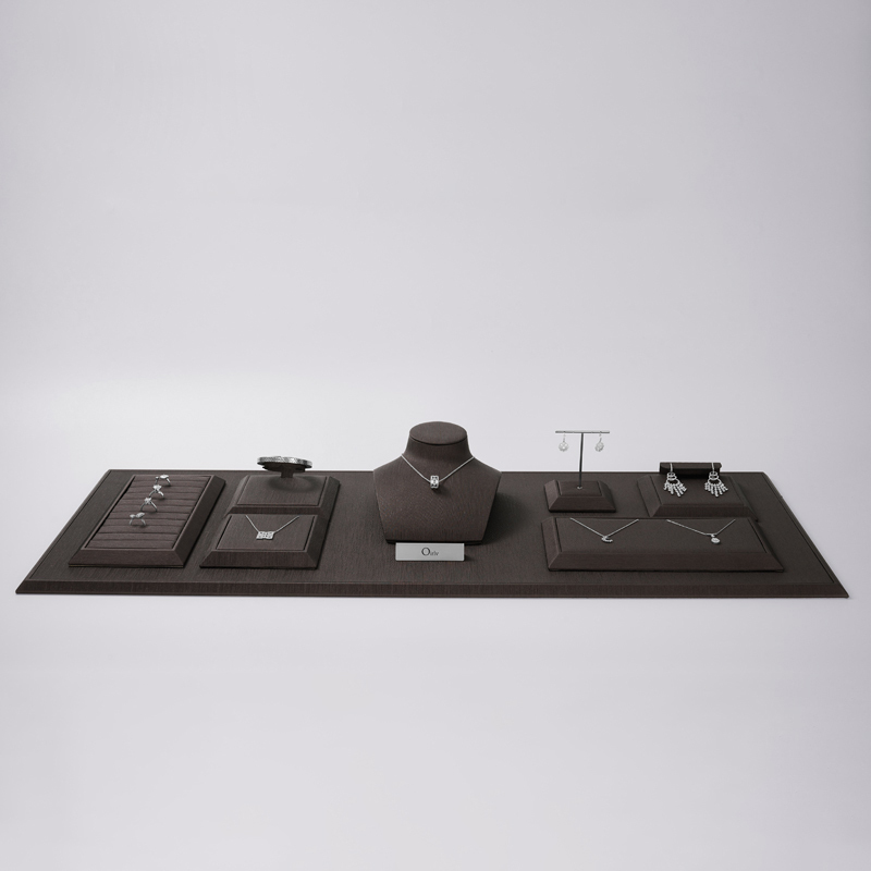 FANXI Newest Custom luxury jewelry Display plates with black pu leather for ring necklace Jewelry Window Display Sets