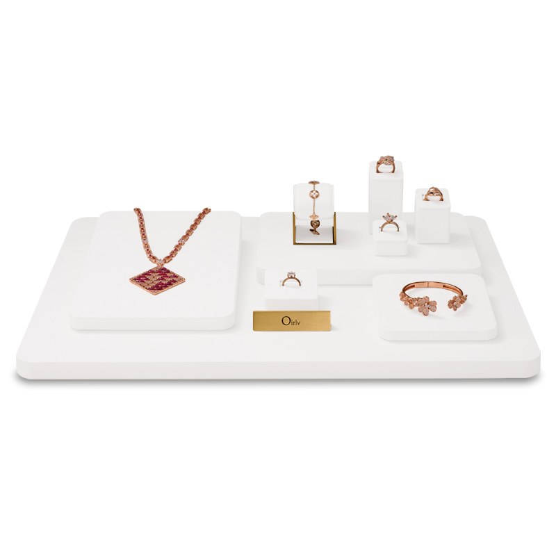 New Arrival Elegant White Jewelry Display Set Necklace Ring Bracelet Holder Exhibition Custom Freedom to Match Set