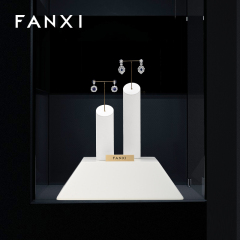 FANXI Unique Design White Jewelry Display Portrait PU Leather Base Necklace Busts T-set Base