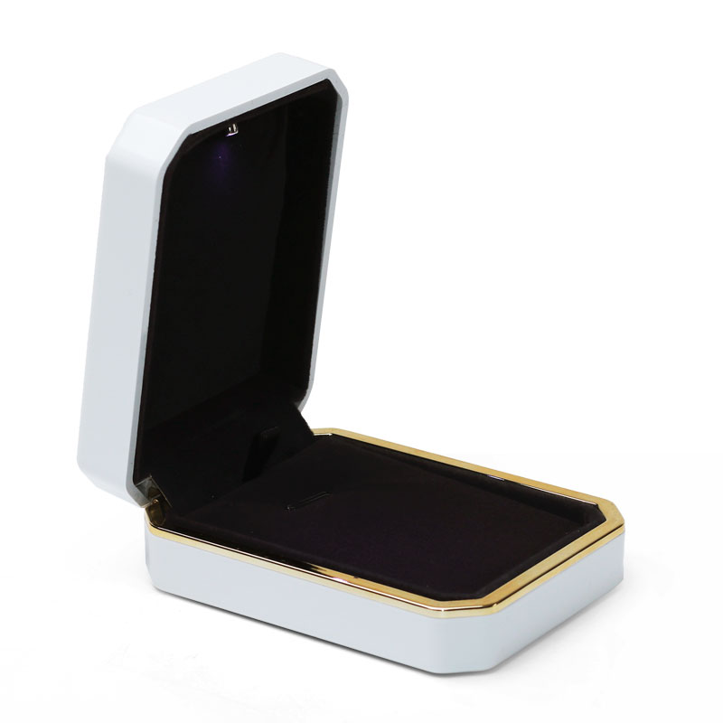 FANXI New Design Octagonal Shape Accept Custom High End White Jewelry Box Flannelette and Rubber Paint Jewelry Box