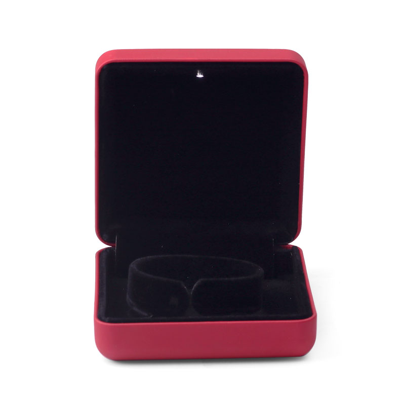 FANXI Customized Red PU Leather Black Microfiber Inside Ring Necklace Bracelet Pendant Packaging Boxes
