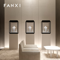 FANXI High-end Custom White Luxury Jewellery Display Stand Holder Bracelet Necklace Ring Earring Holder PU Leather Metal Jewelry Display Stand Set