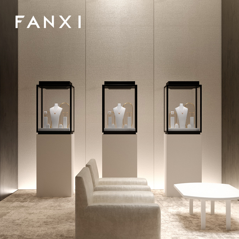 FANXI High-end Custom White Luxury Jewellery Display Stand Holder Bracelet Necklace Ring Earring Holder PU Leather Metal Jewelry Display Stand Set