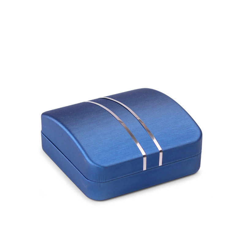 Fanxi New Design Popular Blue Pu Leather Cover Metal Jewelry Box Led Light with Soft Velvet Insert