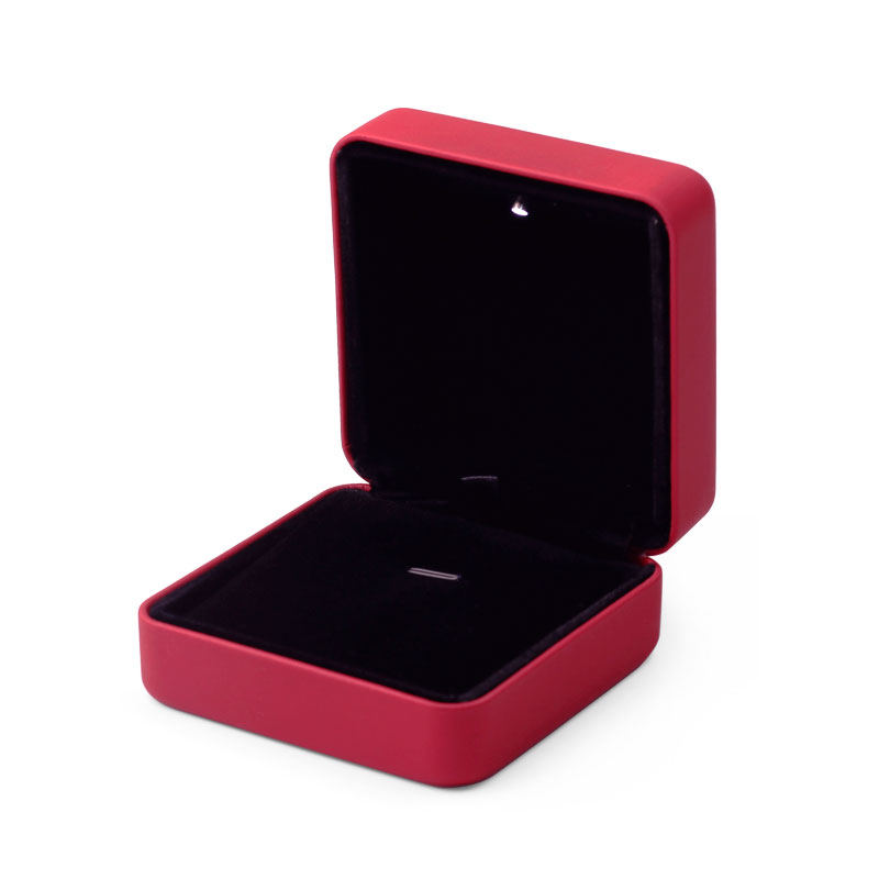 FANXI Customized Red PU Leather Black Microfiber Inside Ring Necklace Bracelet Pendant Packaging Boxes