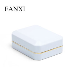 FANXI New Design Octagonal Shape Accept Custom High End White Jewelry Box Flannelette and Rubber Paint Jewelry Box