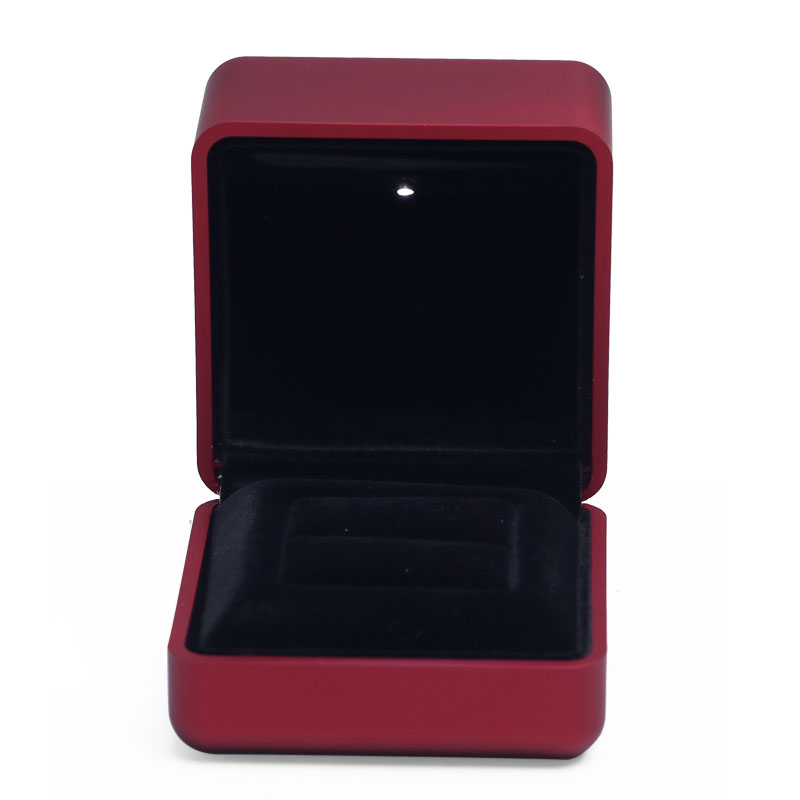 FANXI Luxury Jewelry Red Wine Rubber Paint and Microfiber Customer Color Light Box for Jewelry Packaging with Custom Logo Printed