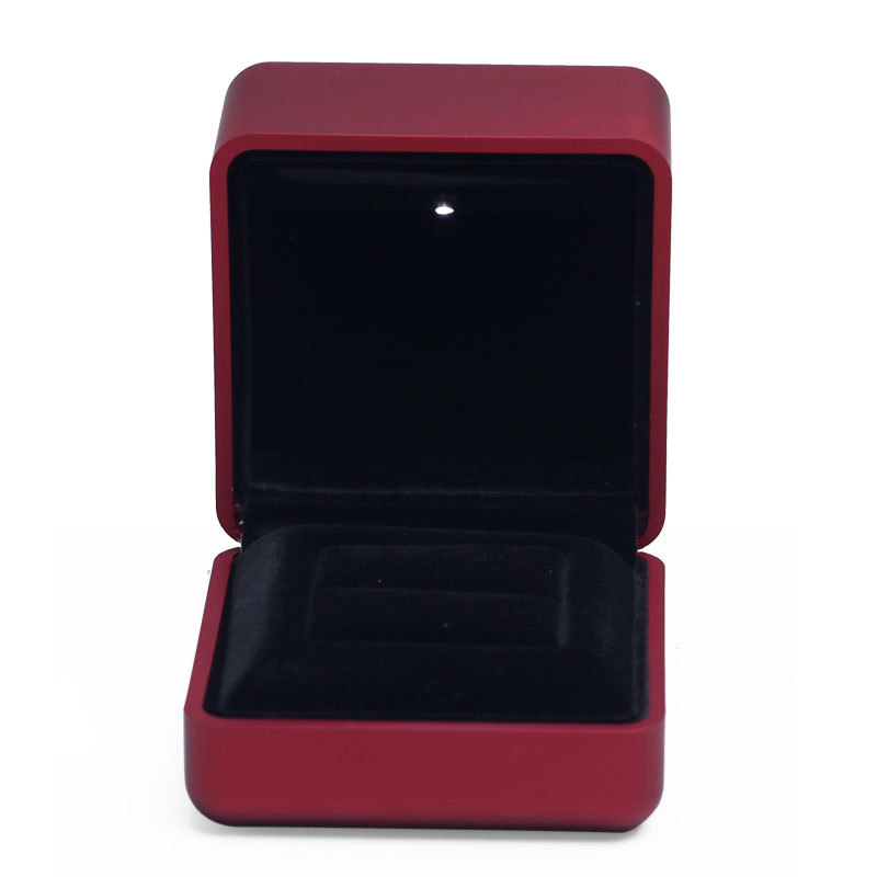 FANXI Luxury Jewelry Red Wine Rubber Paint and Microfiber Customer Color Light Box for Jewelry Packaging with Custom Logo Printed