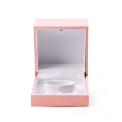 Fanxi Pu leather Velvet Jewelry Box Luxury Jewelry Packaging Box Custom Logo Wholesale Necklace Rings Bracelet Set Light Inside Pink Box Custom Logo