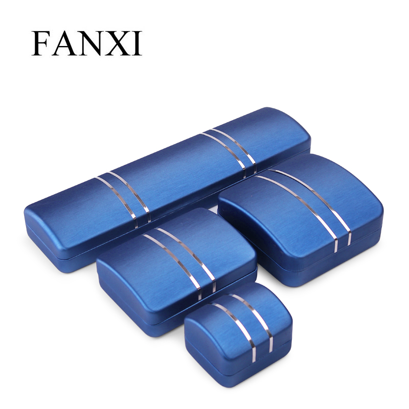 Fanxi New Design Popular Blue Pu Leather Cover Metal Jewelry Box Led Light with Soft Velvet Insert