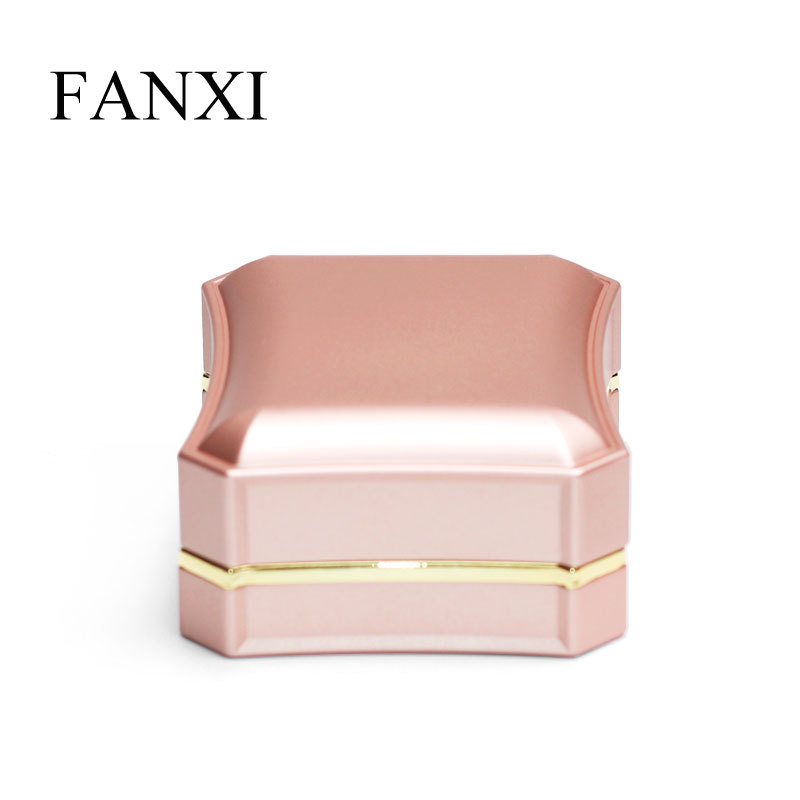 FANXI Rose Gold Touching Rubber Paint Jewellery Packaging Box With Metal Golden Rim For Necklace Pendant Luxury LED Jewelry Box