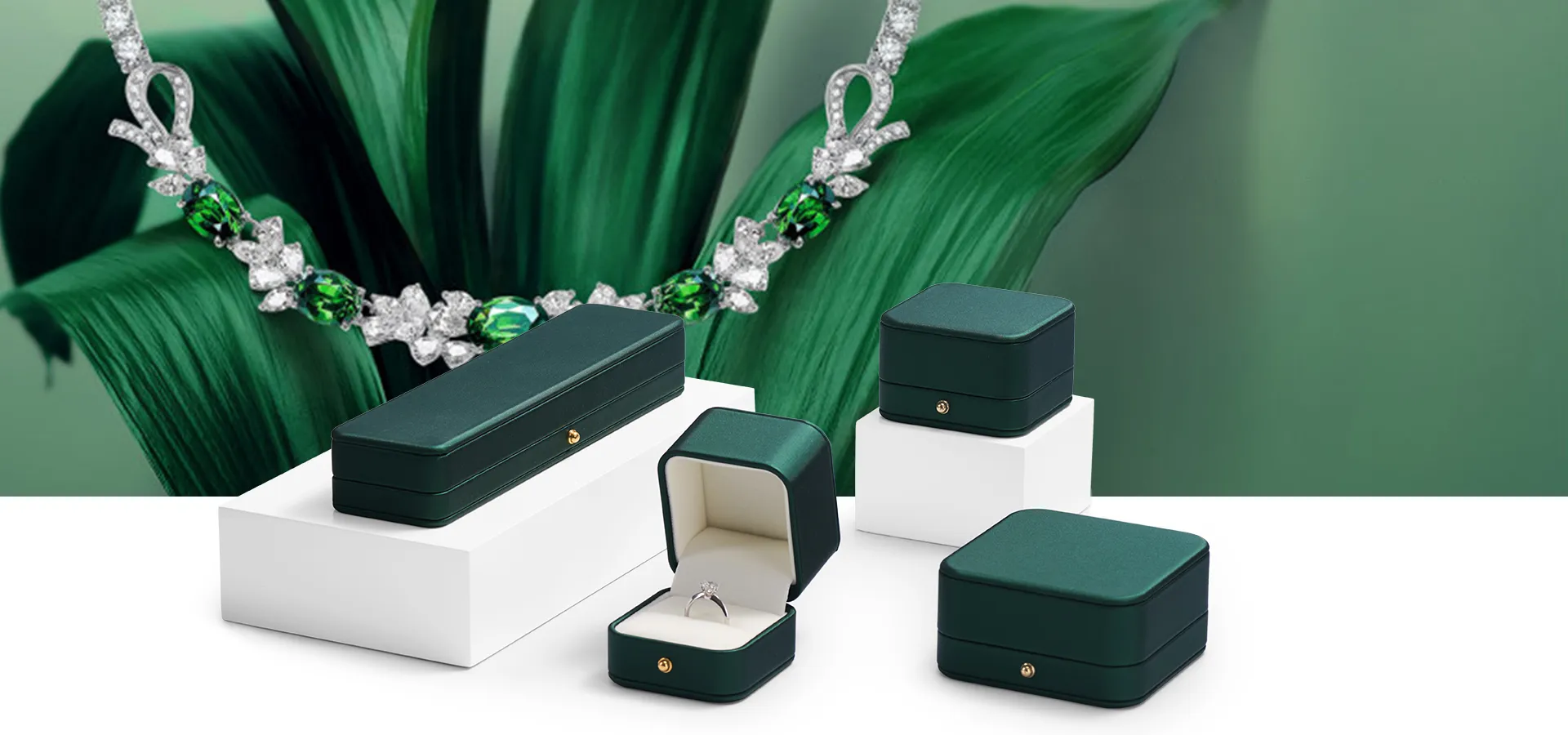 JEWELRY BOX