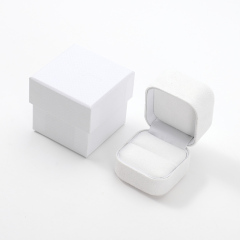 Custom logo White Leather Jewelry Box Ring Necklace Pendant Jewelry Packaging Box Fancy Paper Jewelry Box