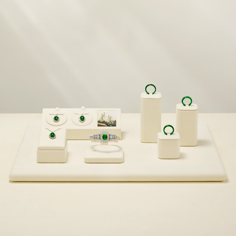 FANXI Jewelry Display for Retail Shop Luxury Microfiber Acrylic Jewelry Display Props Jewelry Dummy White Display Set