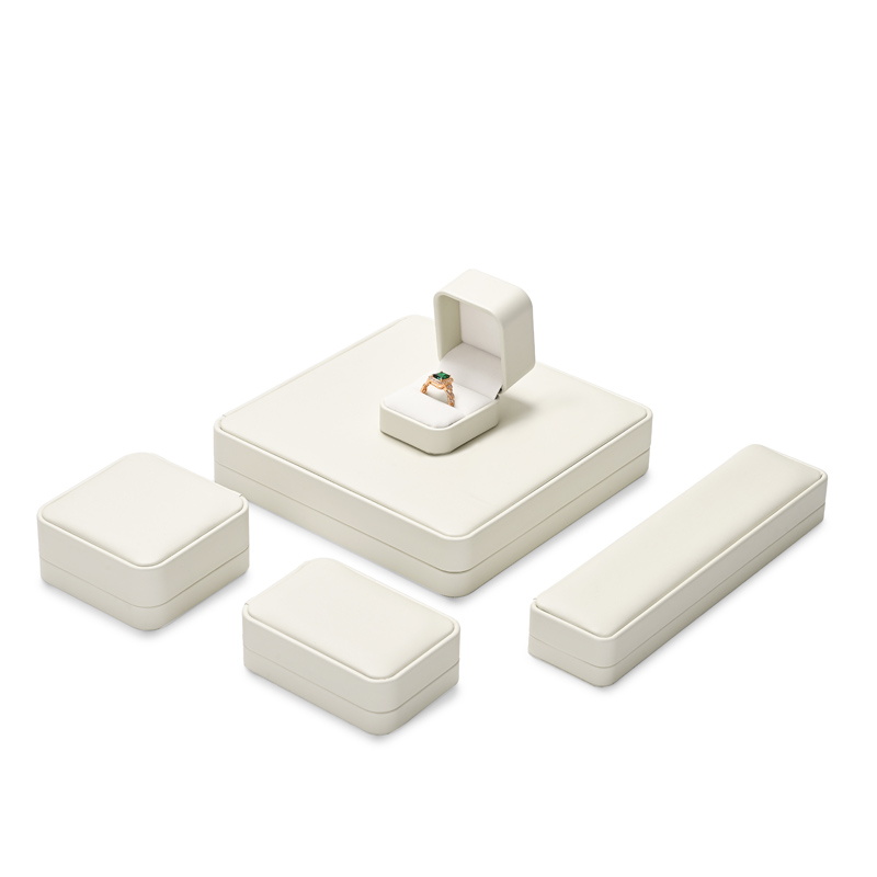 H160 Custom logo Beige PU leather/Velvet Jewelry Box Ring Earrings Pendant Necklace Box Jewelry Packaging