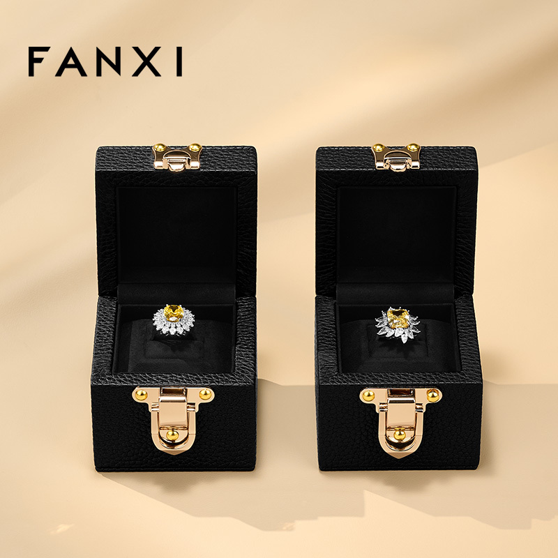 H207 Luxury Genuine leather Ring Box Square Jewelry Packaging Box Lockable Custom Logo