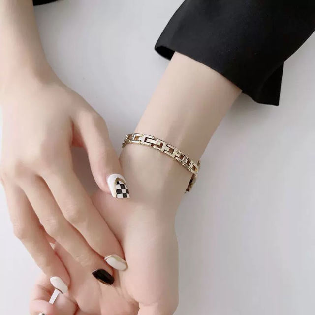 Infinity Bangle-Vintage Gold-Apple Watch Band