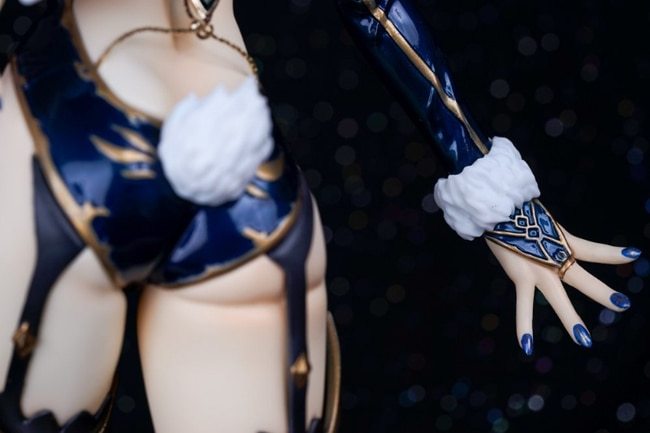 Garage Kit Unpainted Garage Resin Model Kit rabbit girl sai ba saber die.it spot