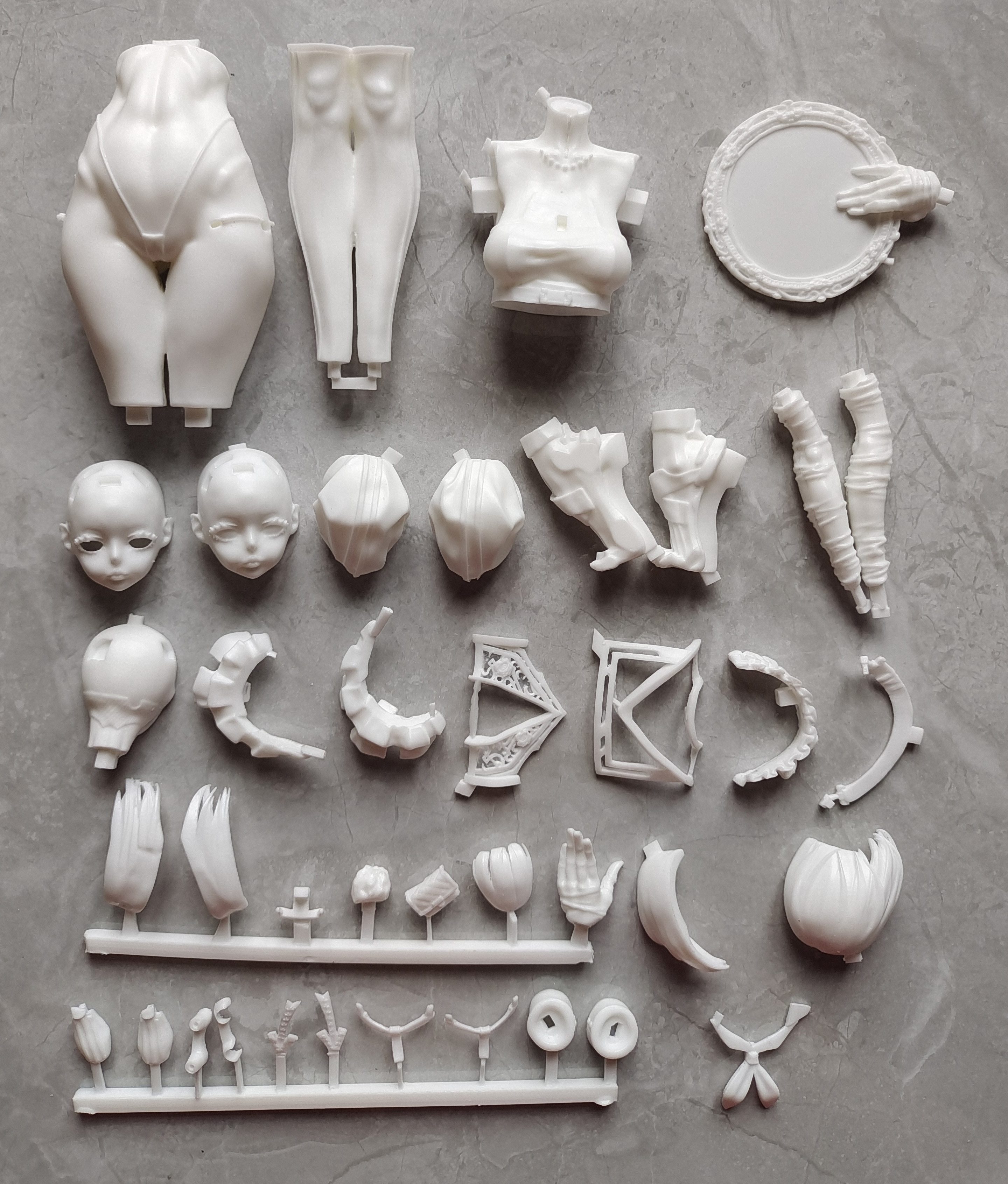 Garage Kit  hand-made resin white mold The panda nanny
