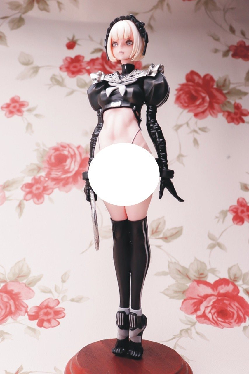 Garage Kit  hand-made resin white mold The panda nanny
