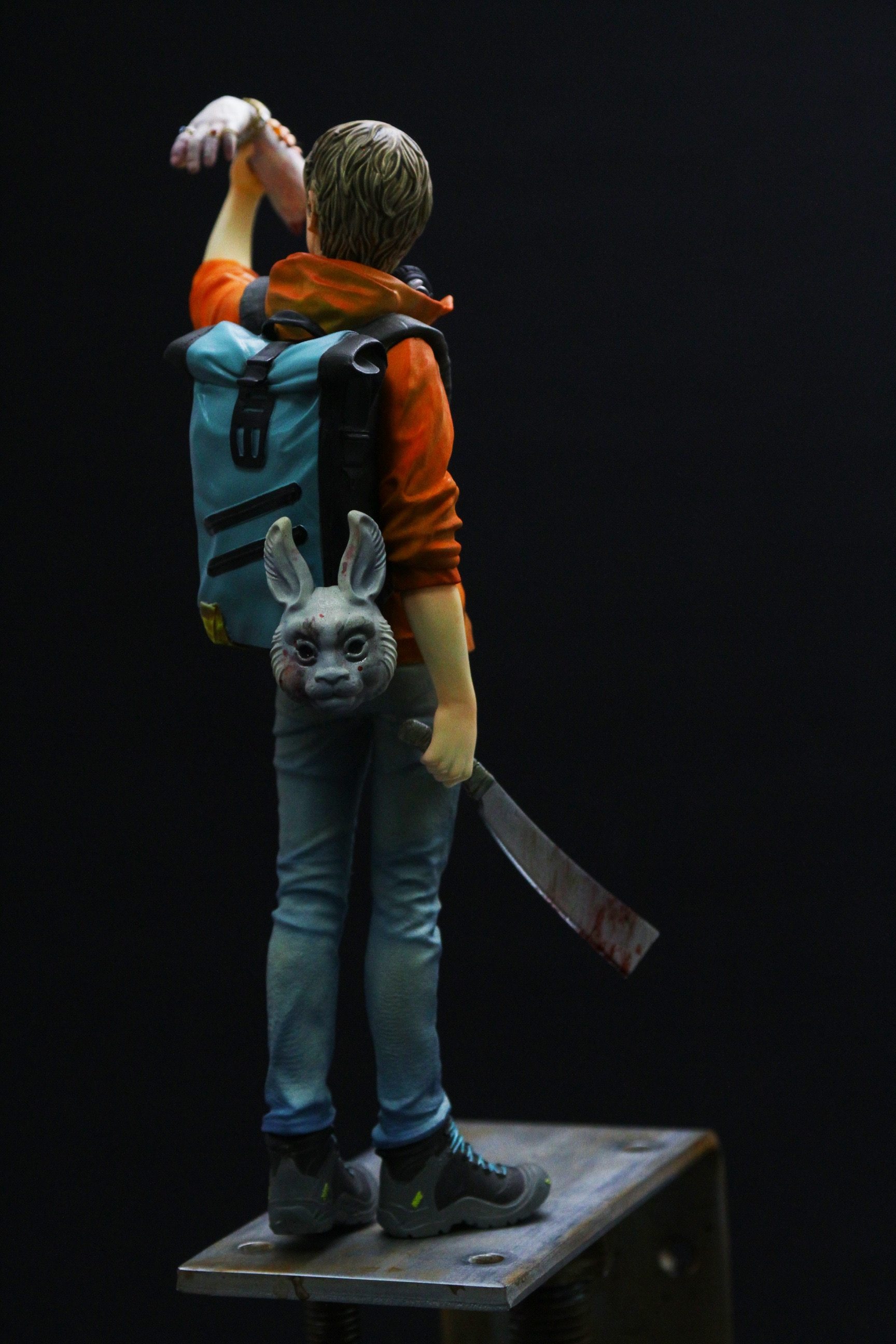 Garage Kit Unpainted Garage Resin Model Kit summer survival: 02 die.it spot