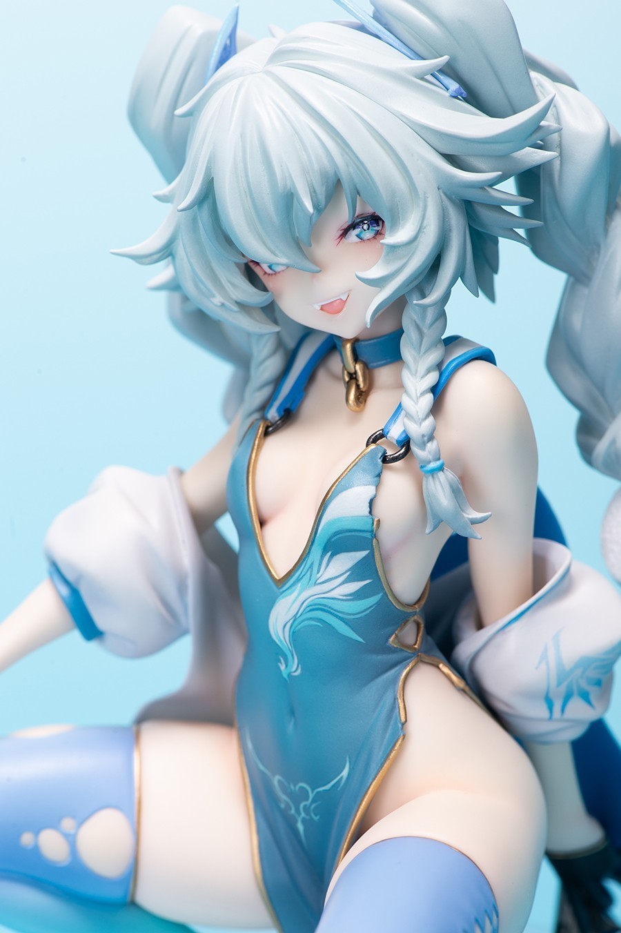 Garage Kit hand do resin die.it girl front PA15 die.it spot