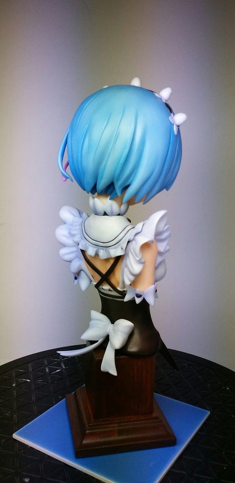 Garage Kit  Resin Figure Kit Wf2017 Re from scratch another world of life rem bust die.it platform on the spot