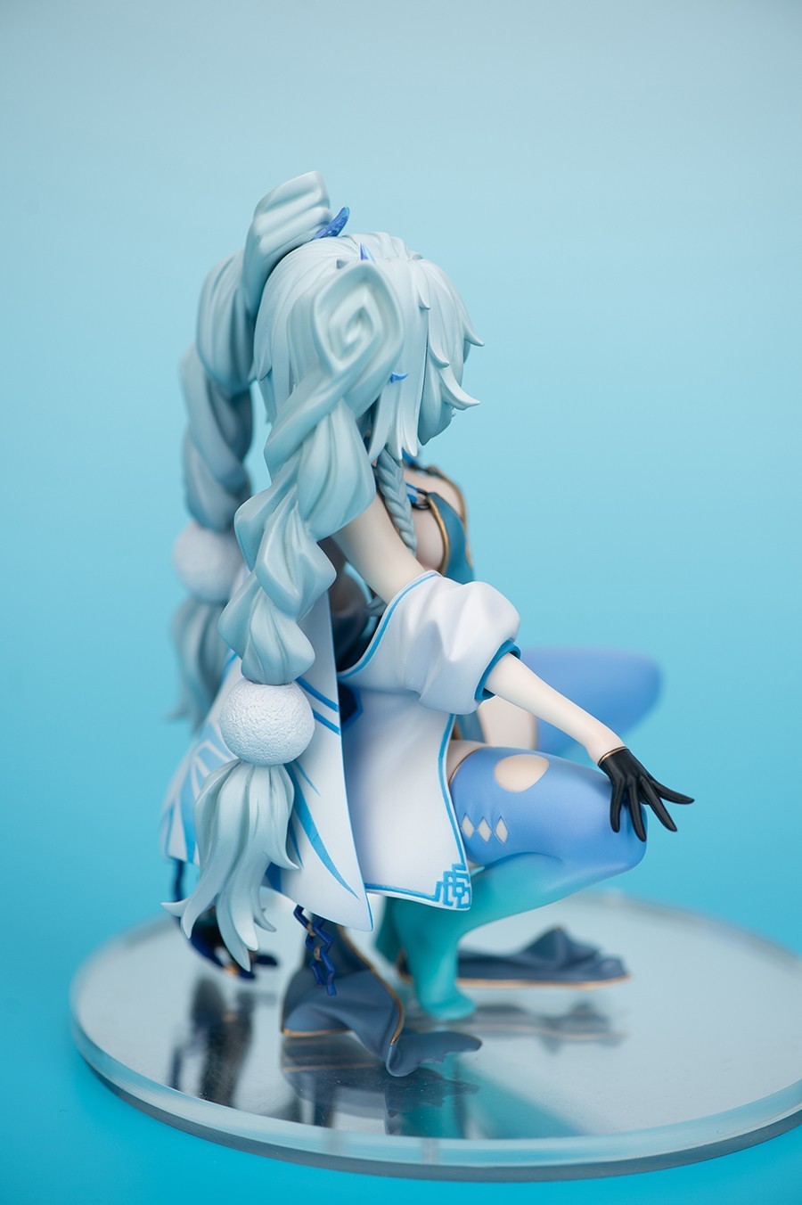 Garage Kit hand do resin die.it girl front PA15 die.it spot