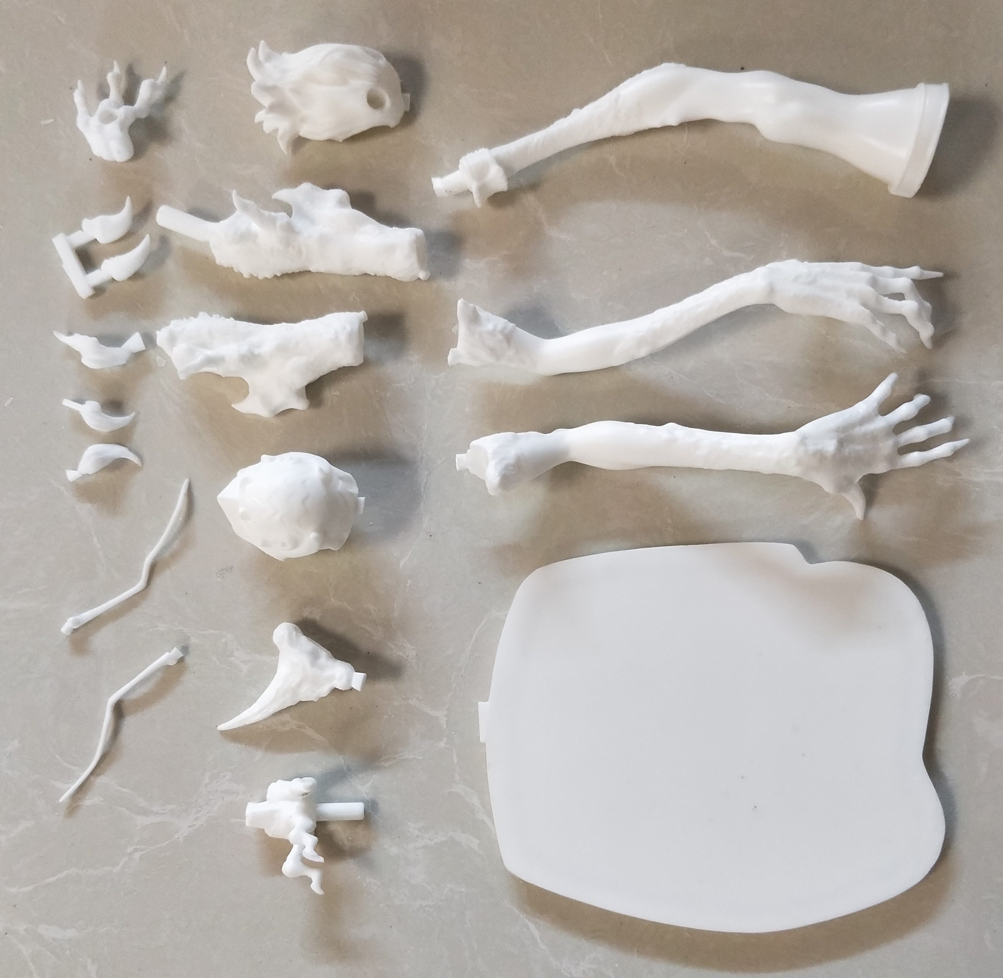 Garage Kit Unpainted Garage Resin Model Kit　The Extreme Devil　Red shadow girl　Resin Figure Kit