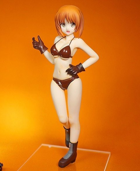 Garage Kit  Resin Figure Kit GK hand do resin die.it had 18 girls live with chariots west water with Ming die.it spot
