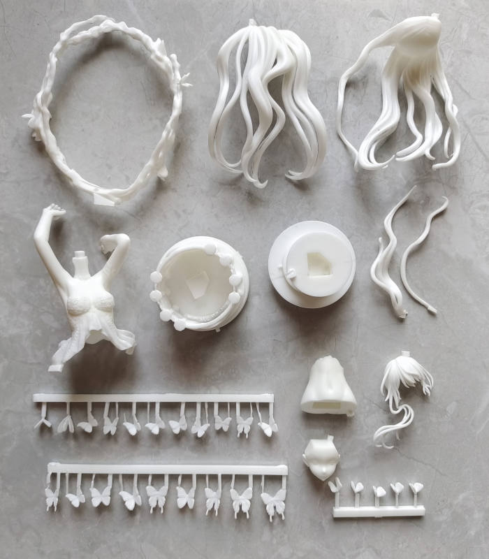 Garage Kit  hand do resin die.it Butterfly girl