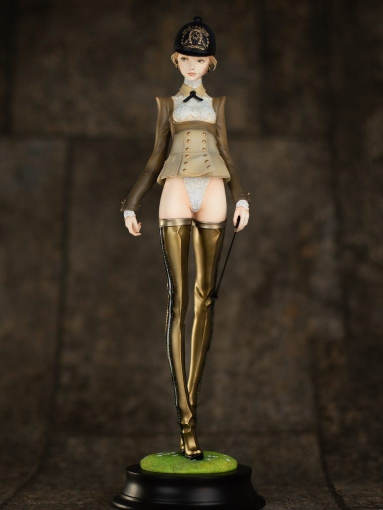 Garage Kit Resin Figure Kit   figure resin white mold  Long feet