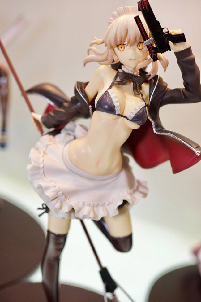 Garage Kit  Resin Figure Kit GK hand do resin die.it WF2018 maid dark winter game and GK die.it spot