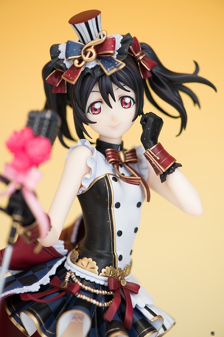 Garage Kit Unpainted Garage Resin Model Kit awakening maid vector ze nicole die.it spot