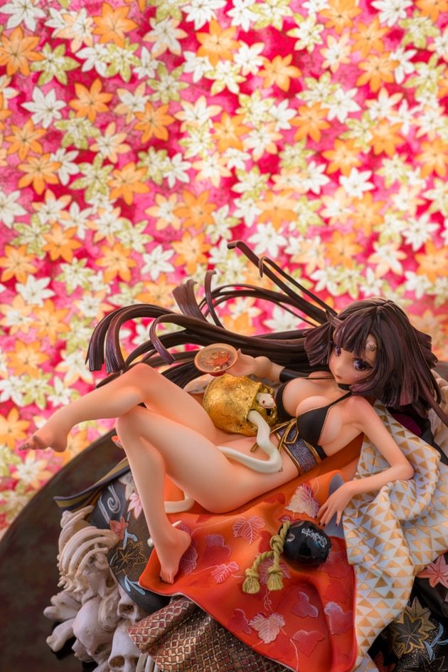 Garage Kit Unpainted Garage Resin Model Kit 1/7 Red leaf cherry Resin Figure Kit