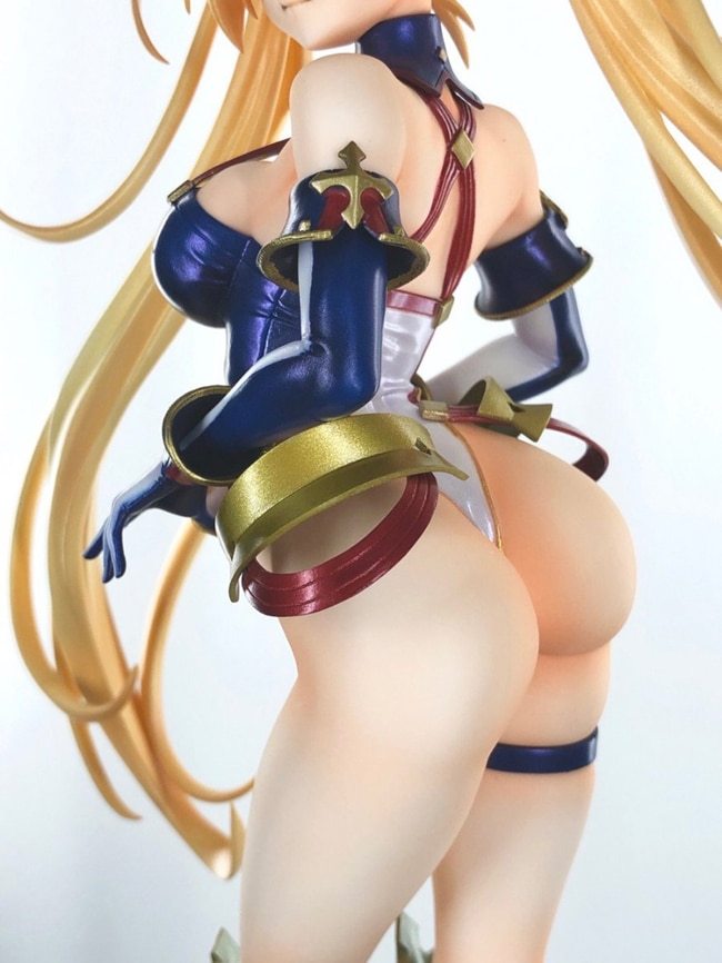 Garage Kit Unpainted Garage Resin Model Kit　1/6　Bradamant　Resin Figure Kit