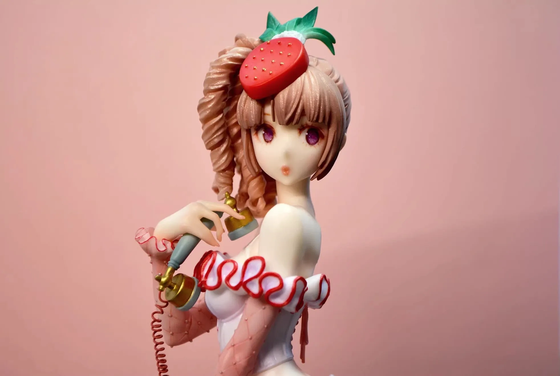 Garage Kit GK hand do resin die.it Strawberry sweet