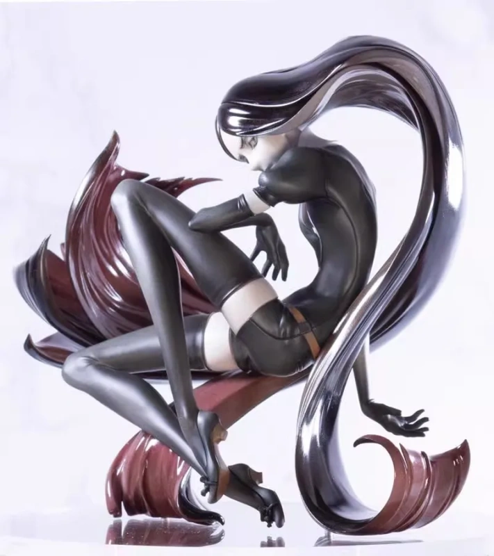 Garage Kit GK hand do resin die.it The land of black diamonds and gems
