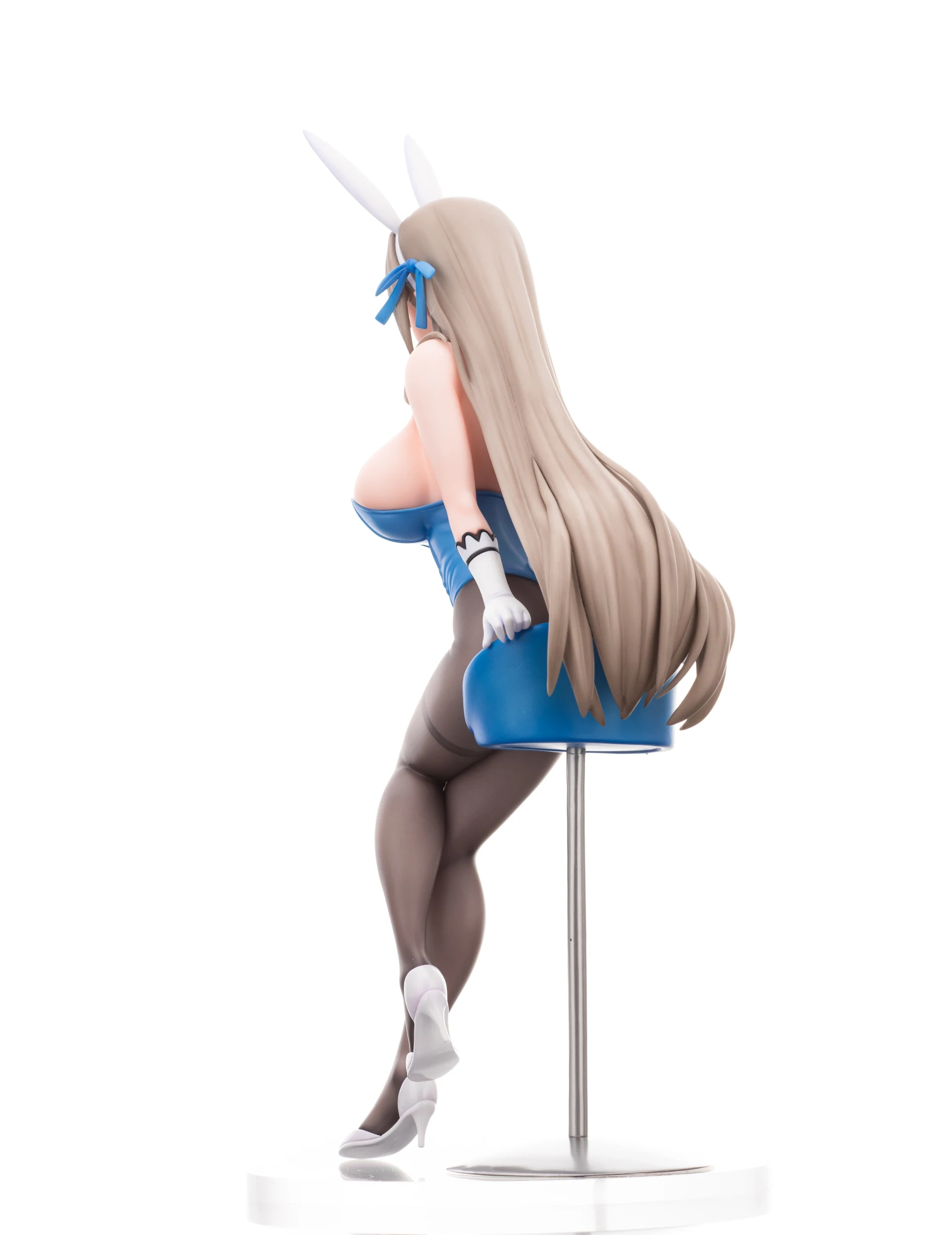 Garage Kit  hand-made resin white mold WF2022 summer Urina Ichinase