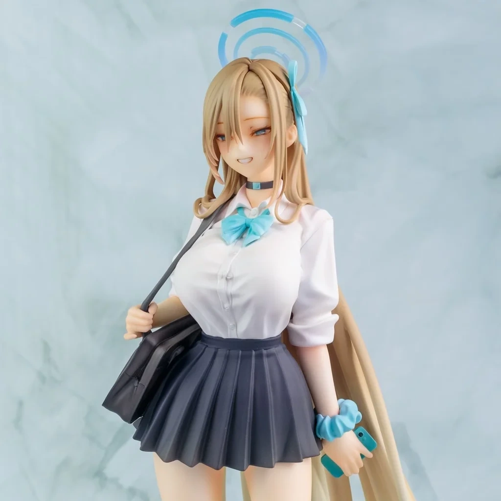 Garage Kit GK hand do resin die.it School uniform Asuana