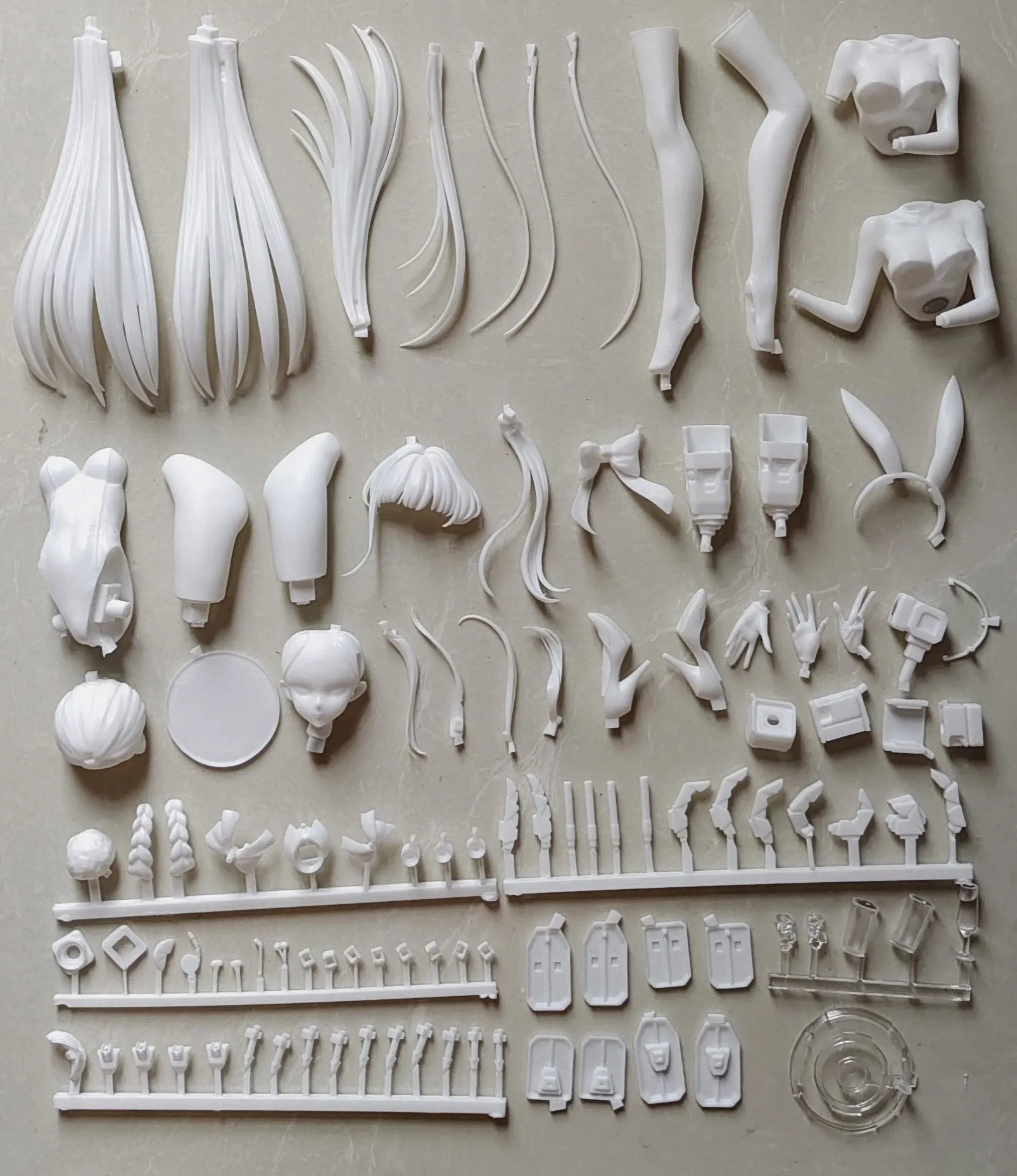Garage Kit GK hand do resin die.it  robot hand horse time