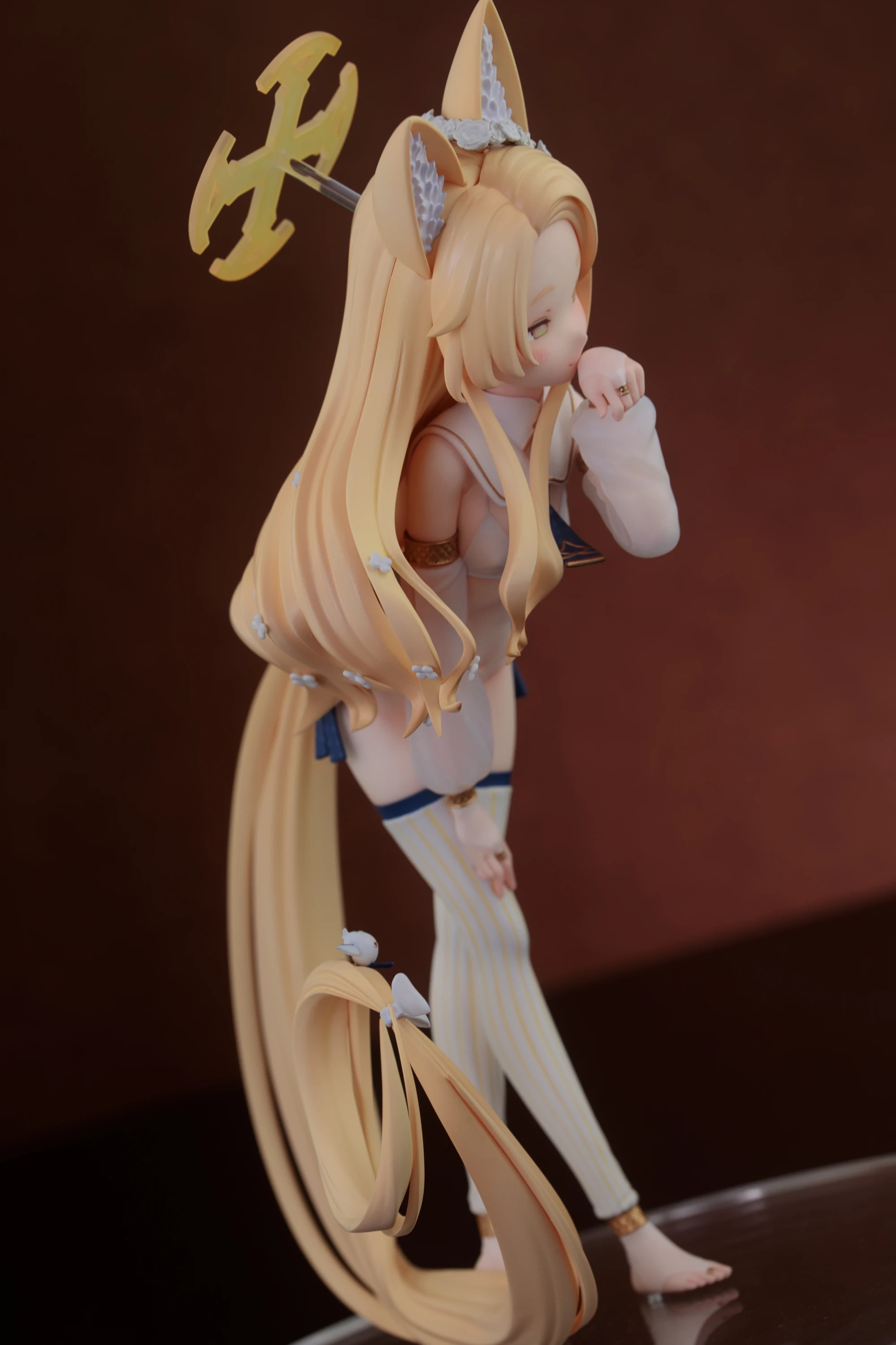 Garage Kit GK hand do resin die.it  Lily Garden Shengya